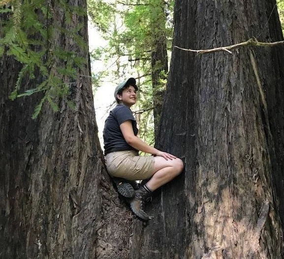 hannah bio pic.jpg