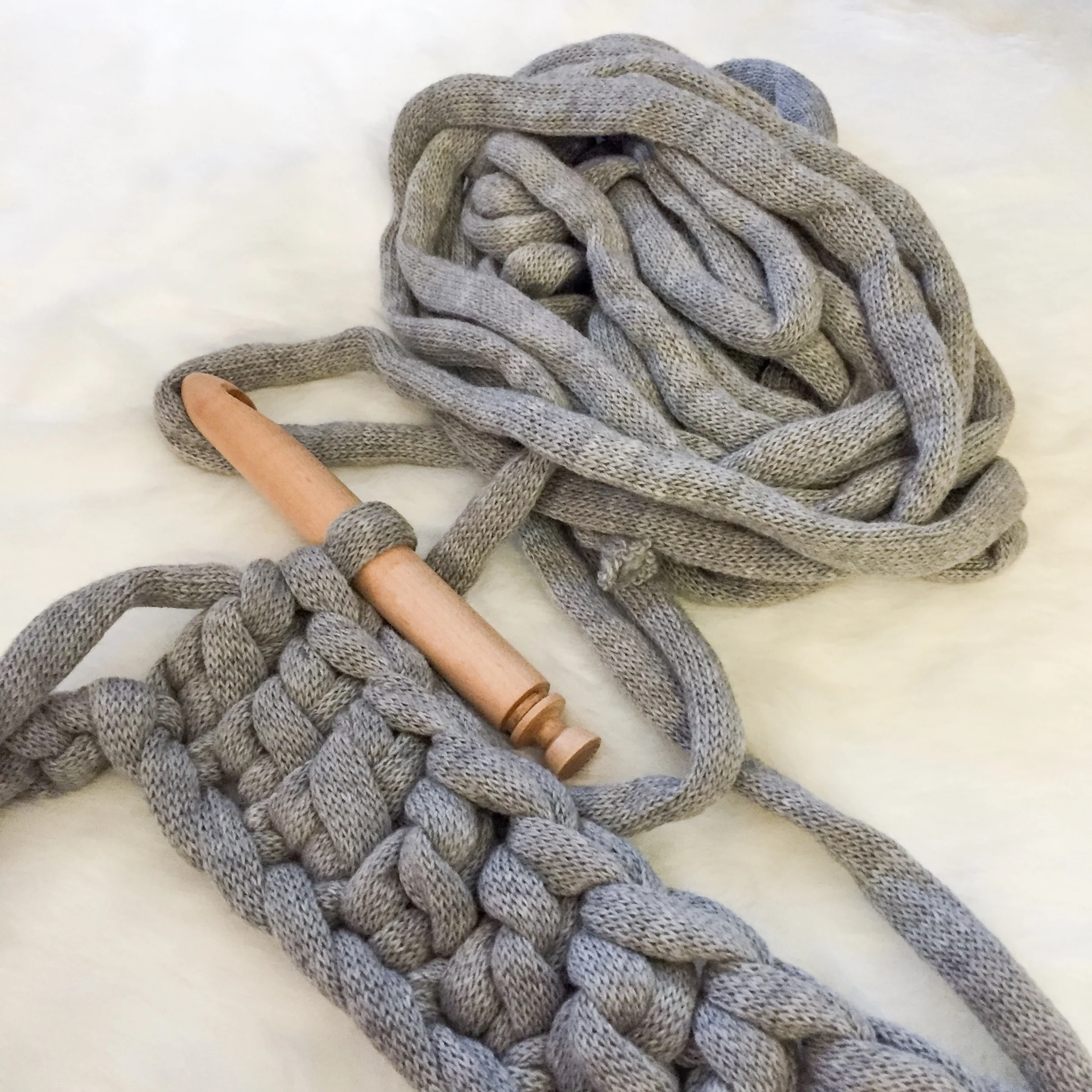 Betta-knit-chunky-crochet-scarf-free-pattern-04.jpg