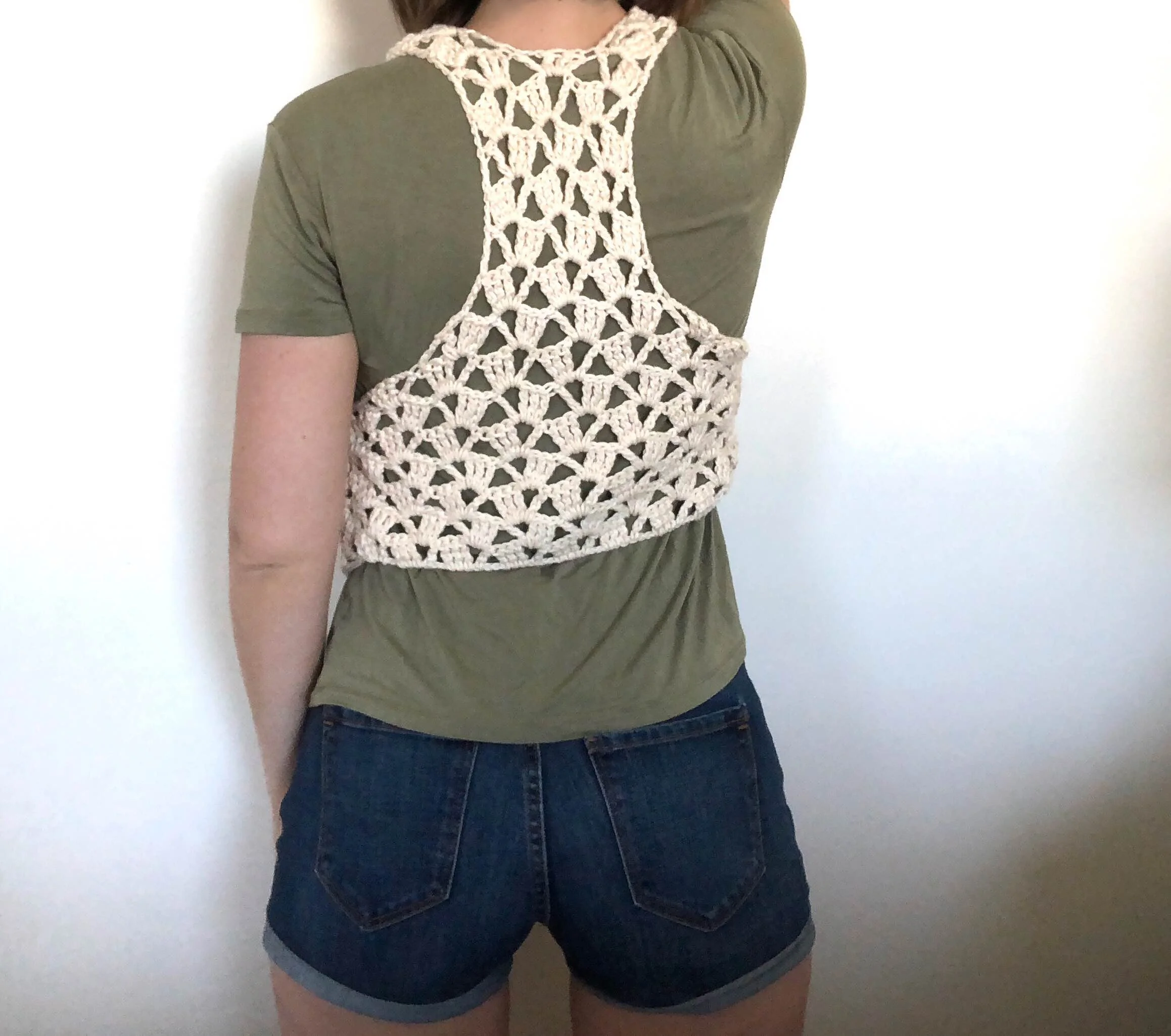 Stitch_And_Hustle_Boho_Vest_Crochet_pattern_13.JPG