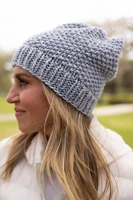 Easy Park City Beanie Knitting Pattern – Beginner Knit Pattern for Bulky Yarn
