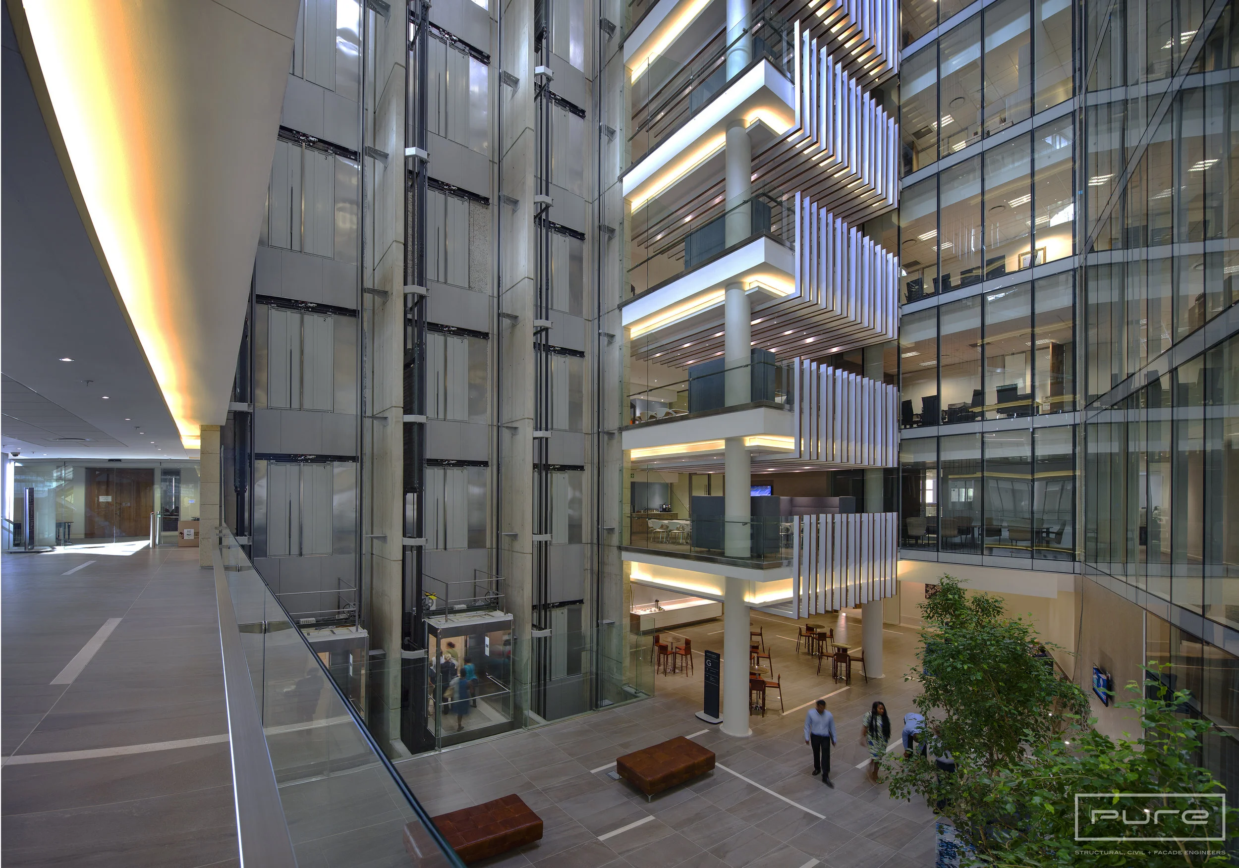 10 02 2016_ First floor overlooking lifts 1.jpg