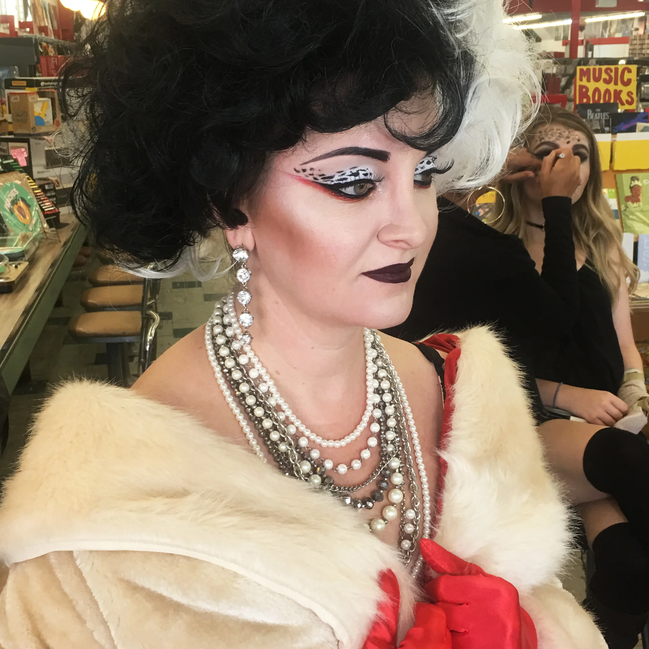 cruella-makeup.jpg