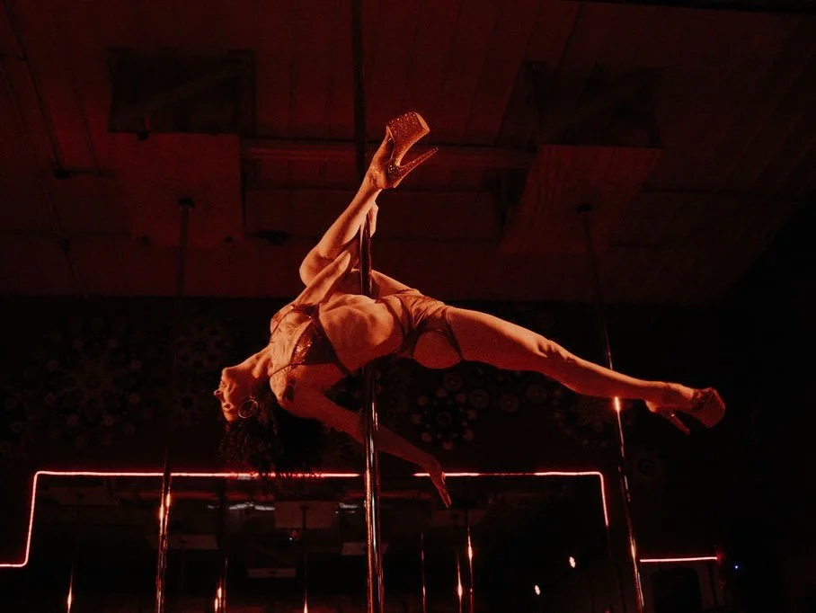 ❤️ @boo_velvet ❤️

Monday
11- Open Pole
12- 4 Week Beginner Spin Pole Series 
5:30- Hip Hop Fitness Drop In
5:30- Intermediate/Advanced SPINNING pole drop in (strong aerial &amp; trap invert required)
6:30- Intermediate/Advanced Slinky Sensual Pole D