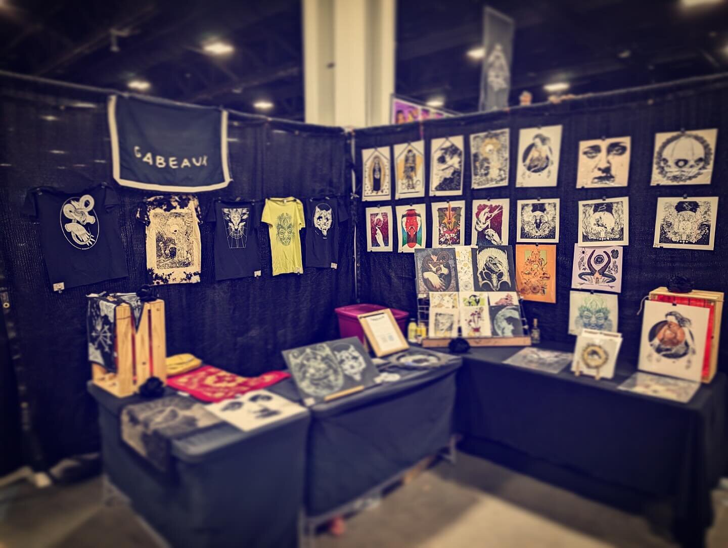 Hello @odditiesandcuriositiesexpo Charlotte! We&rsquo;re excited to get weird with you 🦇💀⛓️ come check out our hand pulled prints, apparel and more and say hello to the magnanimous @vivalaverdeatl and @payneography y&rsquo;all are the literal best 