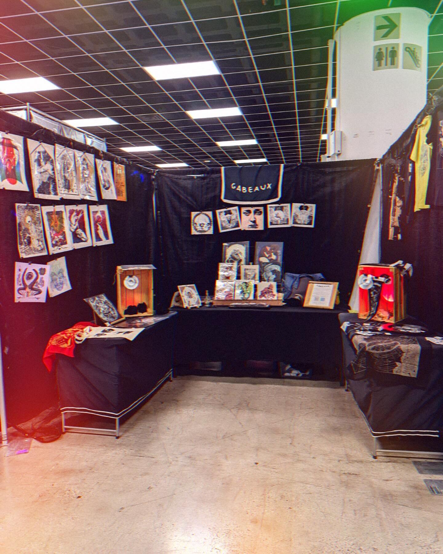 @odditiesandcuriositiesexpo Atlanta day one was a HIT! Thank you to @vivalaverdeatl for holding it down while I&rsquo;m away, you are truly the realest. Of course, another big thank you to everyone who stopped by! To any new followers, welcome, let&r