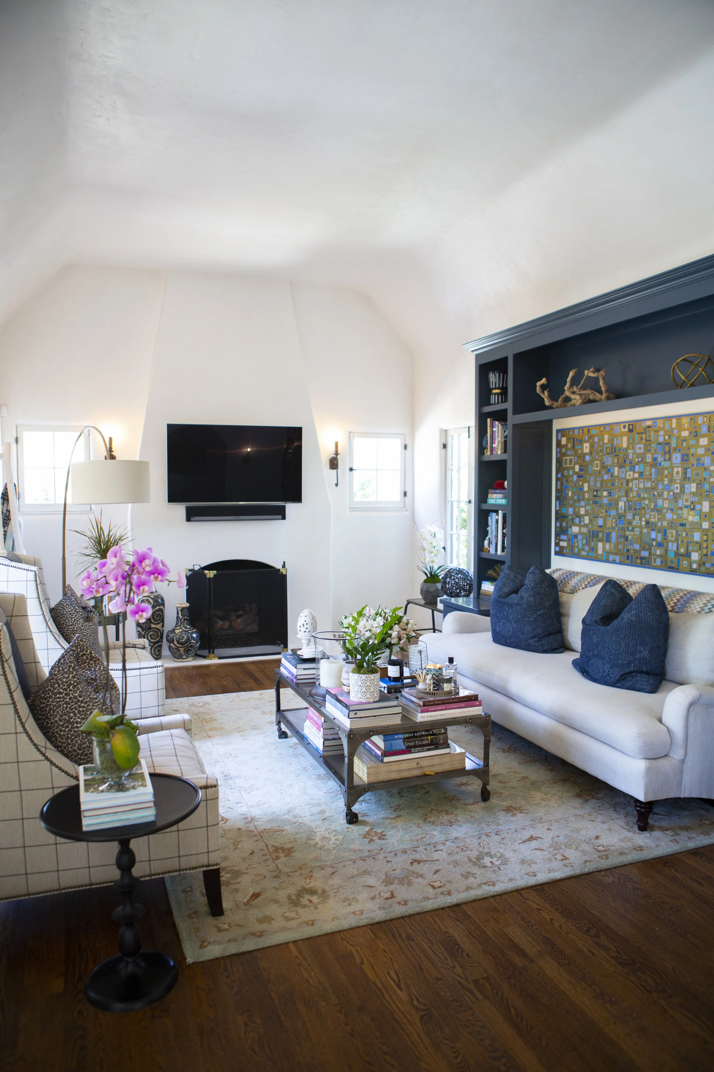 Sara’s living room.