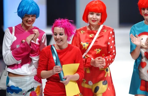 ZANDRA RHODES TEXTILE AWARD - VICKY KERRIDGE