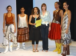 HIGH STREET EXELLENCE AWARD - LAYLA ZAA