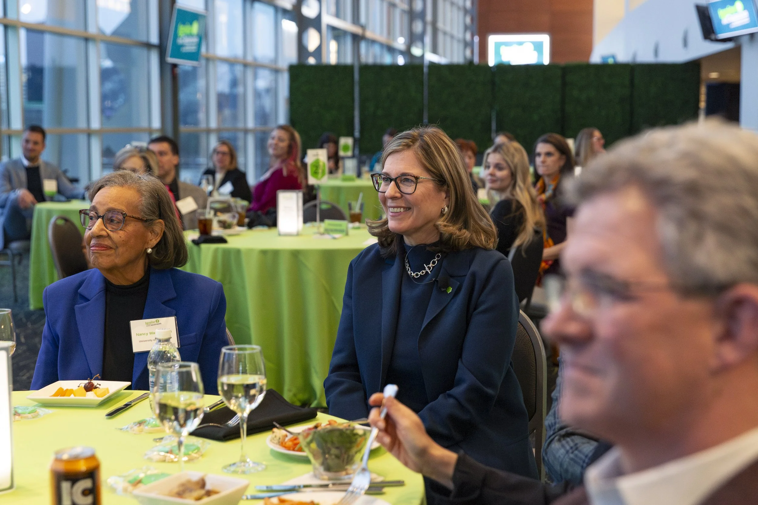 ron-clark-huntington-bank-15.jpg