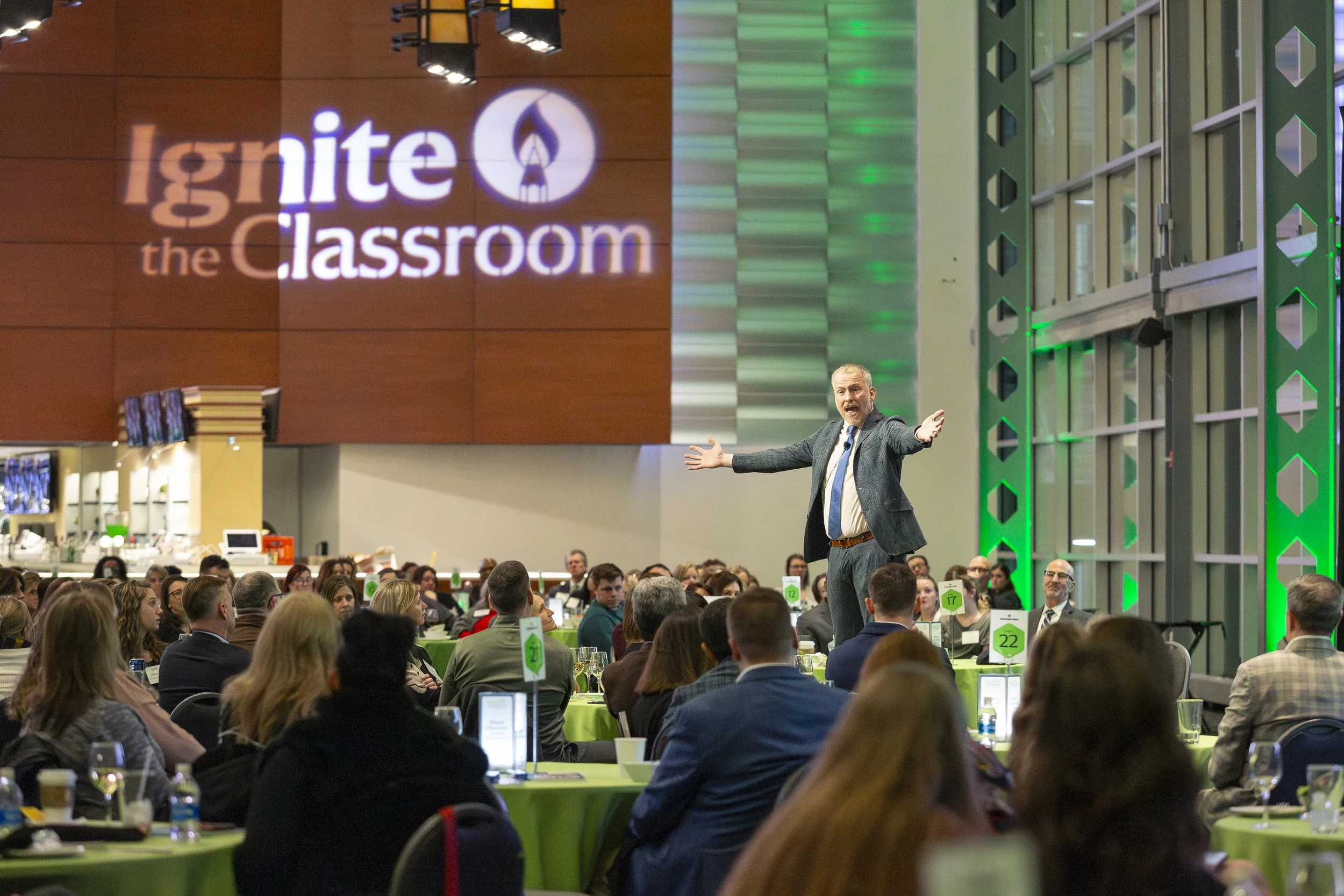 ron-clark-huntington-bank-17.jpg