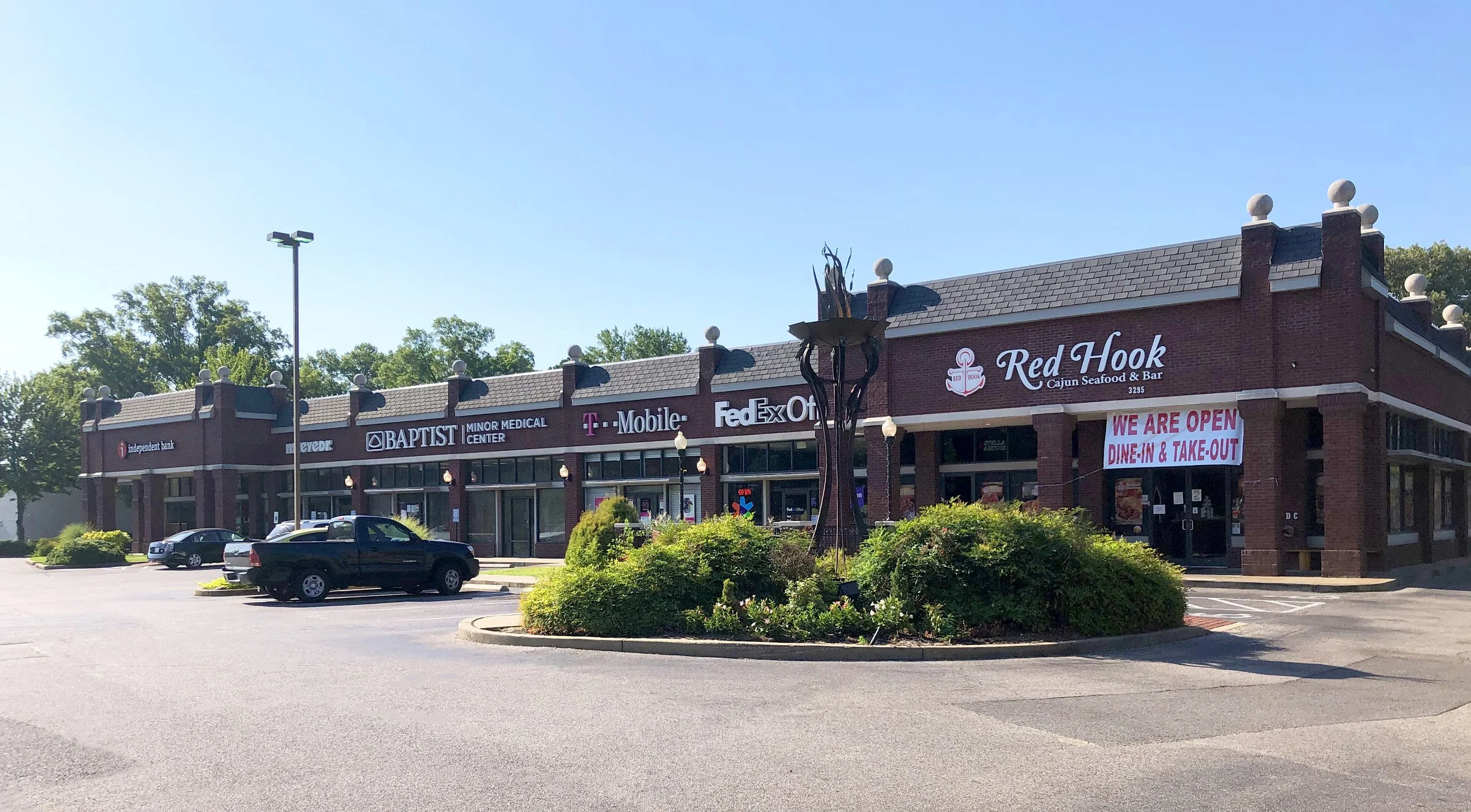 3295 Poplar Ave - Palisade Place