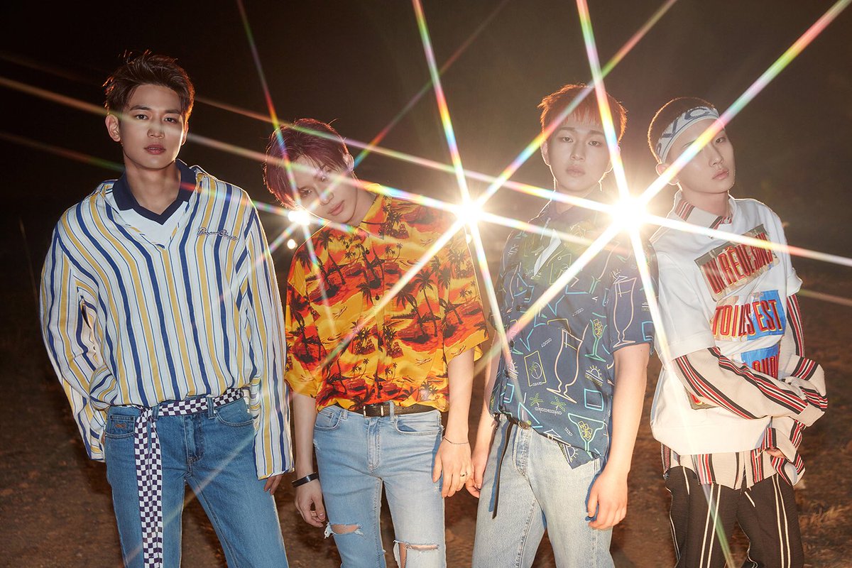 REV_SHINEE_BODY1.jpg