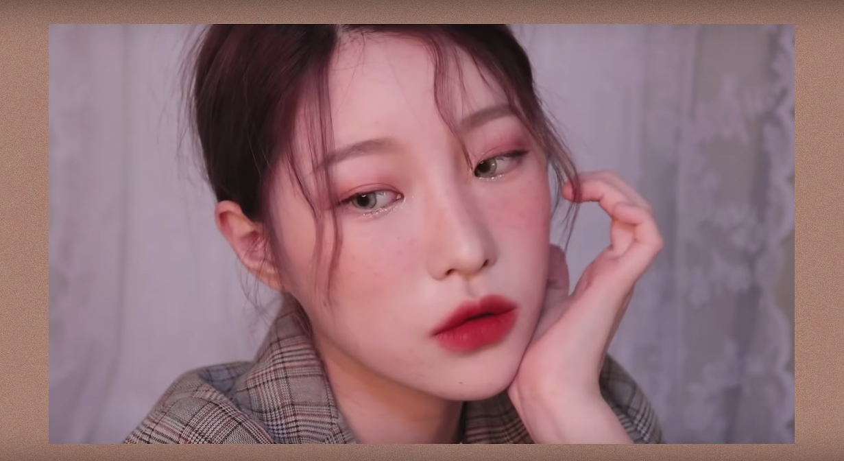 FB_SEASONALMAKEUP_10BODY.png