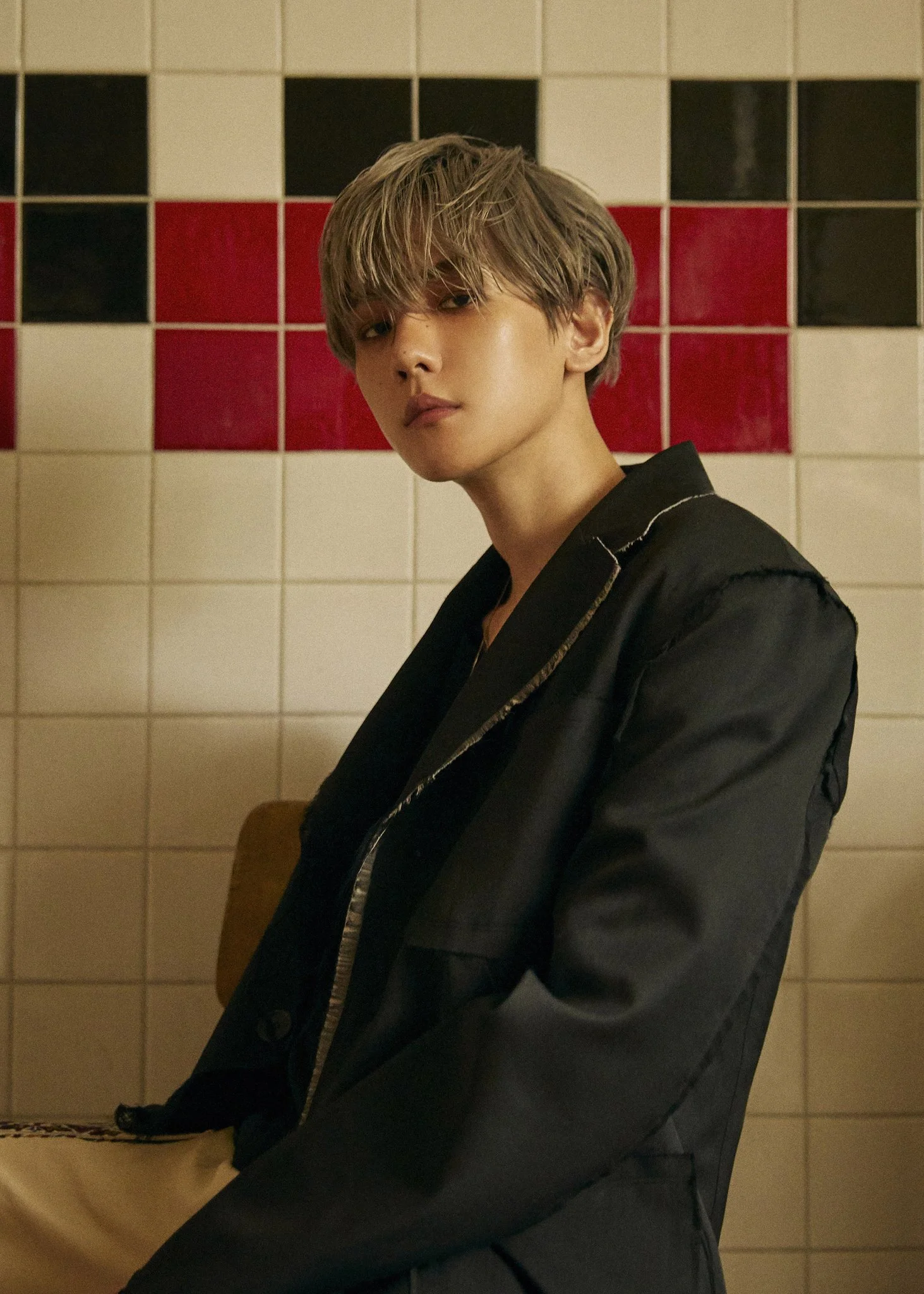 BODY_BAEKHYUN_02.jpg