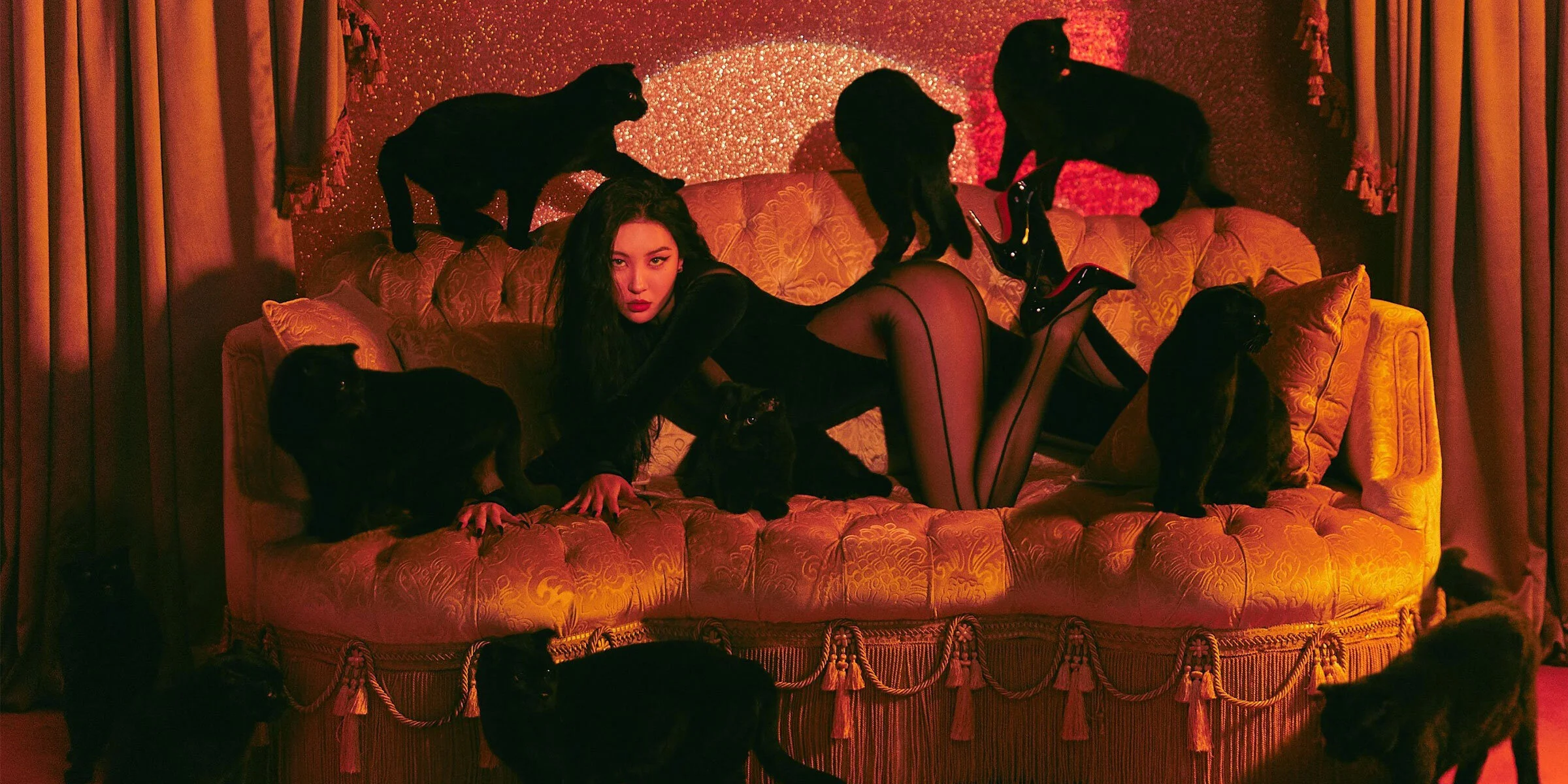 Sunmi Transforms Into Catwoman for New Single, “꼬리 (Tail)”
