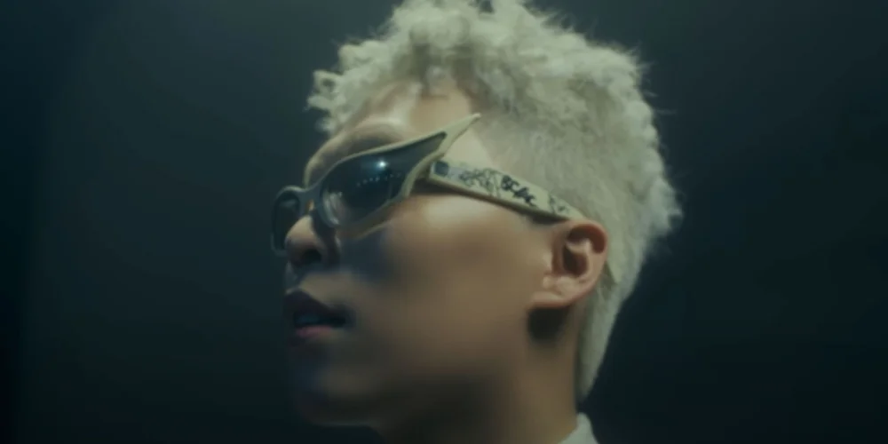 Is it an Error? No, it’s a “Panorama” of Lee Chanhyuk’s Debut — The Kraze