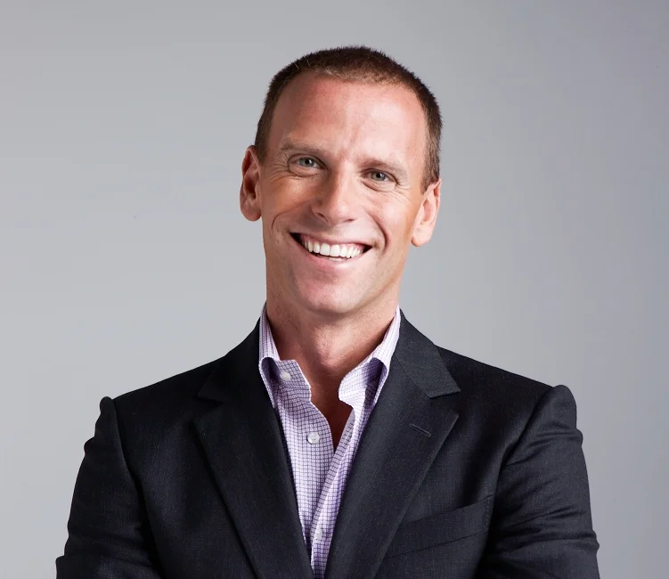 Schulson Head Shot.jpg