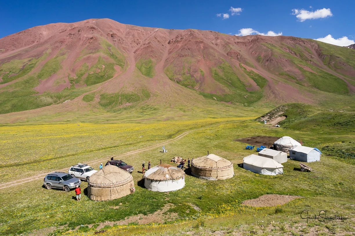 New tourists have just arrived at the yurt camp