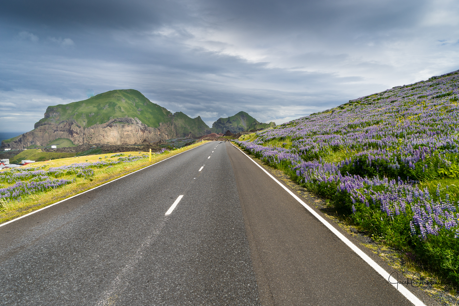 The road into town