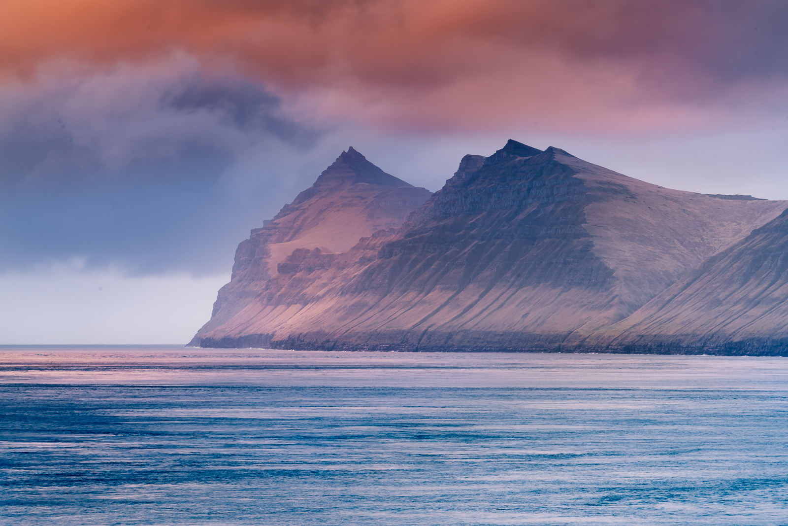 Sunset in the Faroes. Not a bad way spending your vacation.