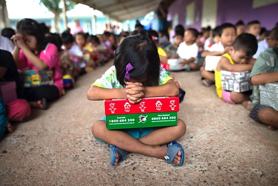 OCC_thailandshoe_box_distribution20.jpg