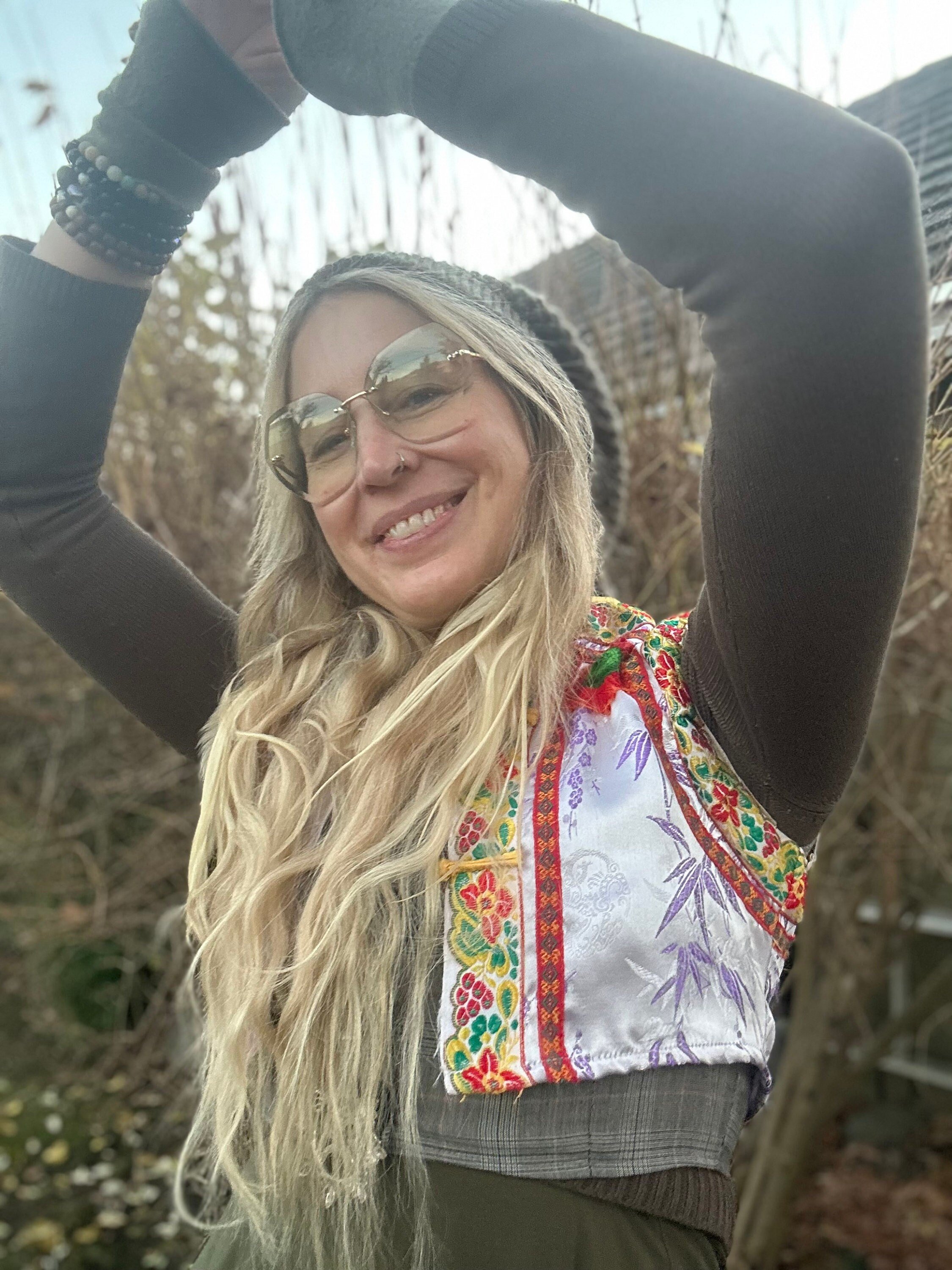 https://i.etsystatic.com/14256978/r/il/cb8bd0/5588746445/il_fullxfull.5588746445_cwg8.jpg