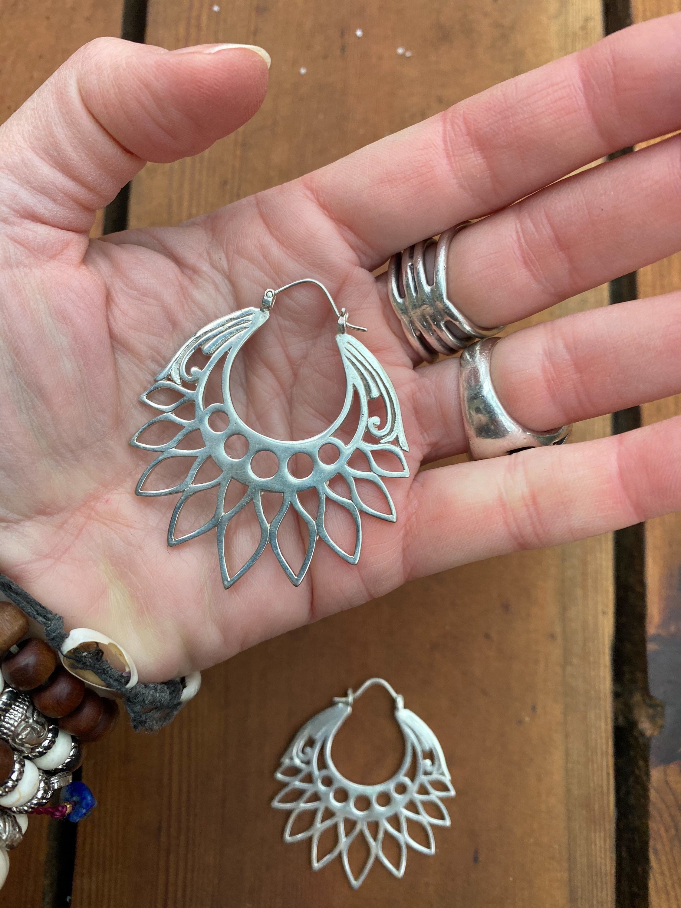 https://i.etsystatic.com/14256978/r/il/2fd5fb/2938521145/il_fullxfull.2938521145_ieyp.jpg
