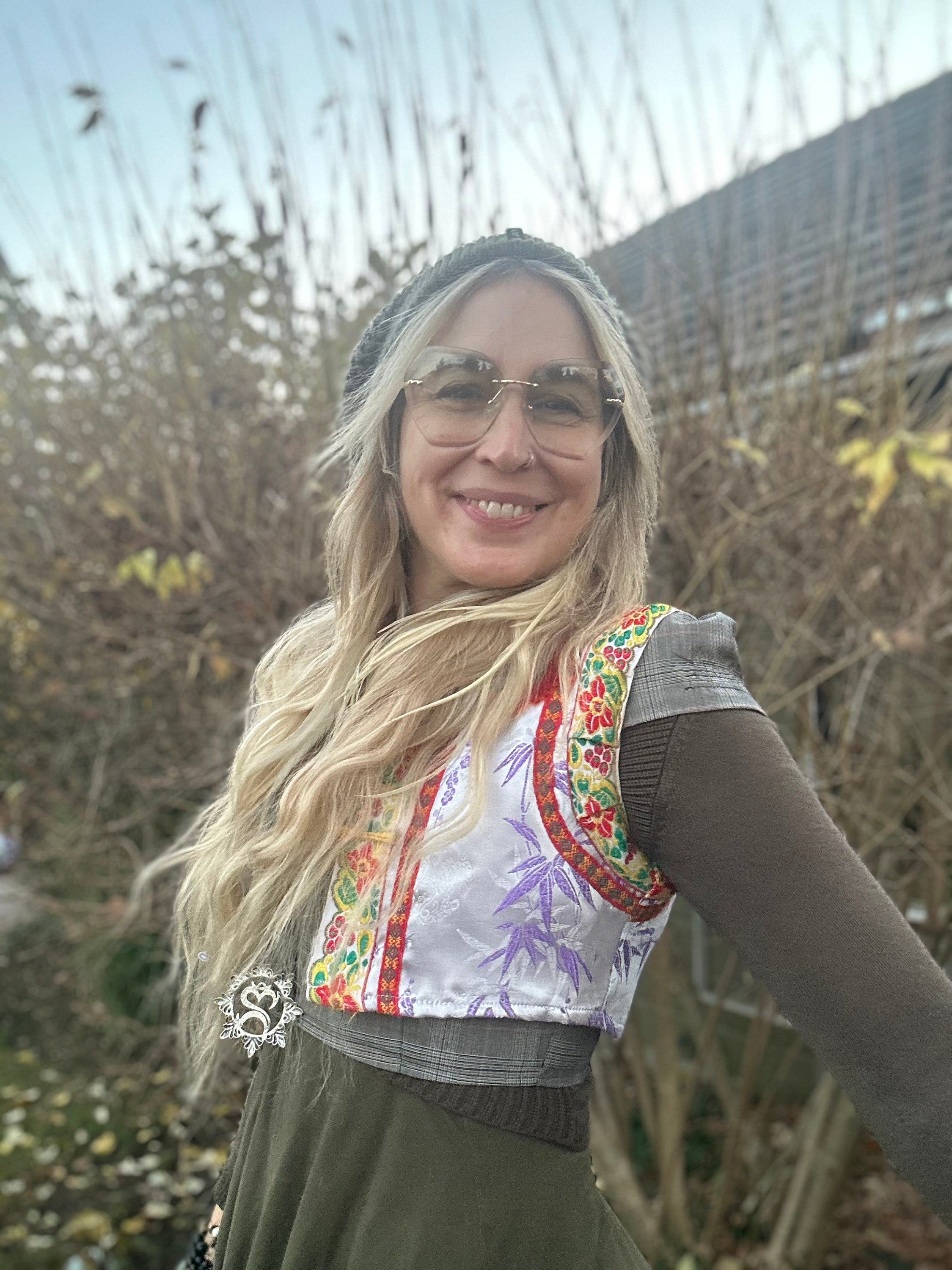 https://i.etsystatic.com/14256978/r/il/23399f/5538527406/il_fullxfull.5538527406_ooie.jpg