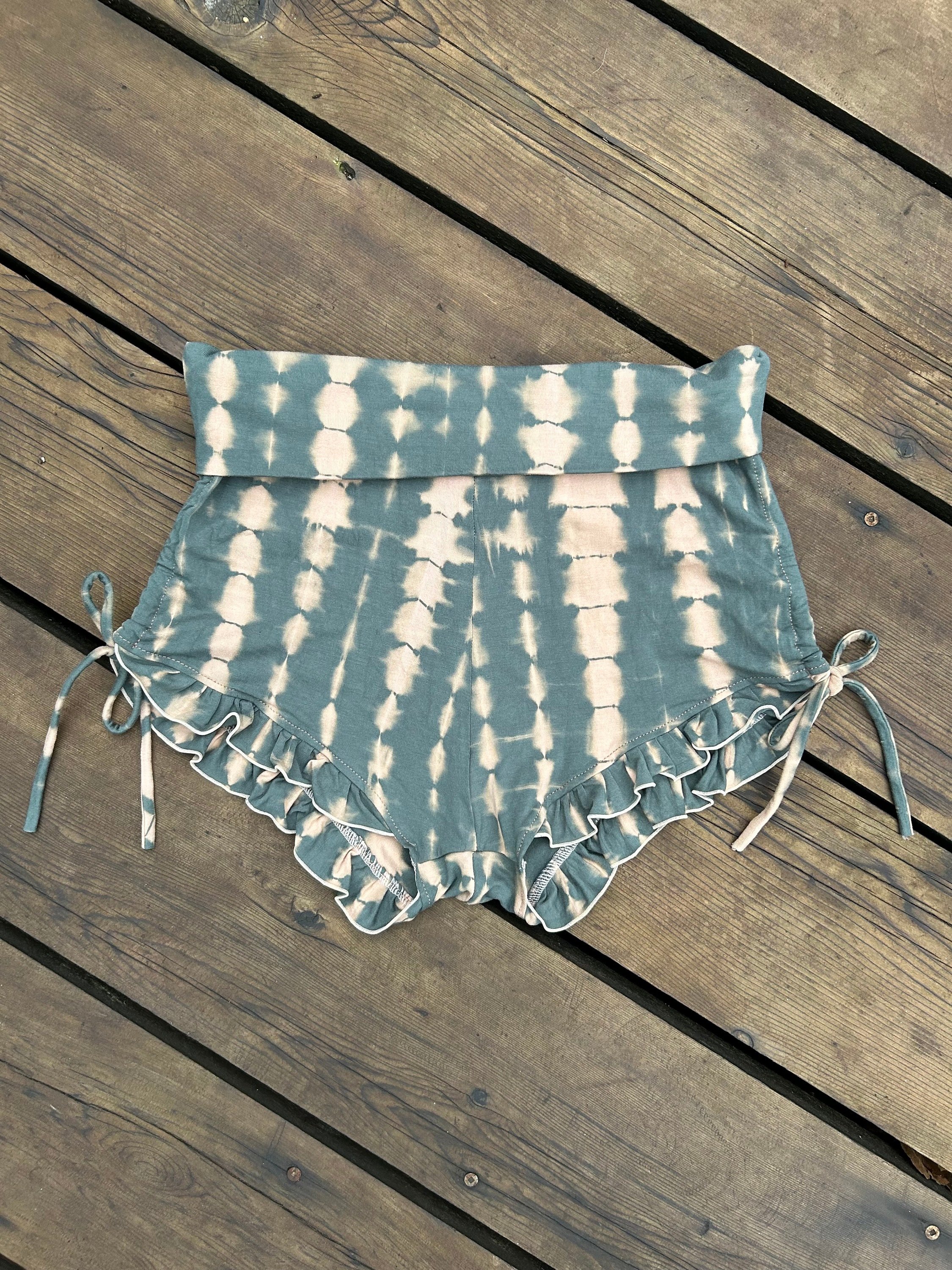 https://i.etsystatic.com/14256978/r/il/9c98f8/5824892915/il_fullxfull.5824892915_8xwf.jpg