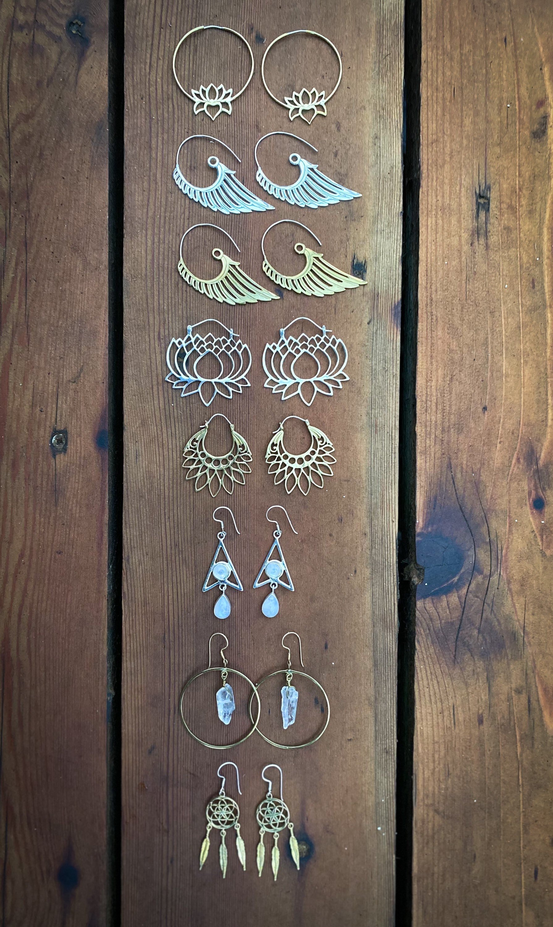 https://i.etsystatic.com/14256978/r/il/65a66d/2938655803/il_fullxfull.2938655803_7og6.jpg