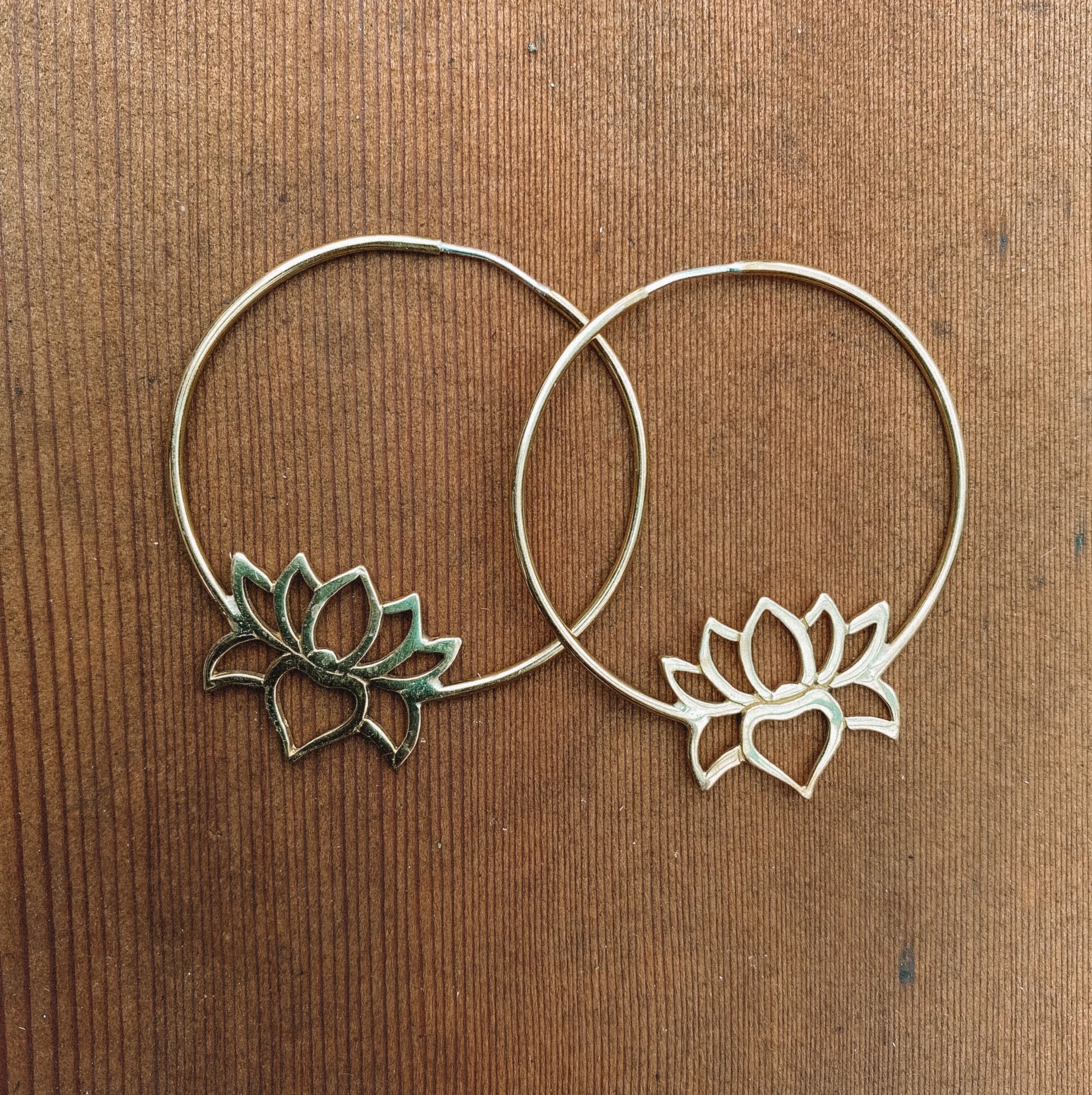https://i.etsystatic.com/14256978/r/il/2d455a/2960512507/il_fullxfull.2960512507_ca8v.jpg