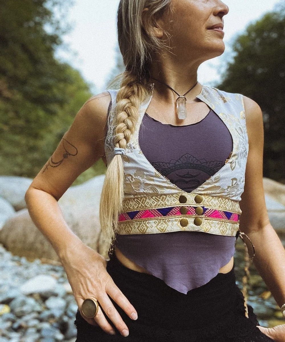 Womens White Vest, Boho vest, Short Vest, Sexy vest top, Womens Festival  vest, Festival Clothing Women, Unique Vest, Hippie vest, Vest  Love Prema