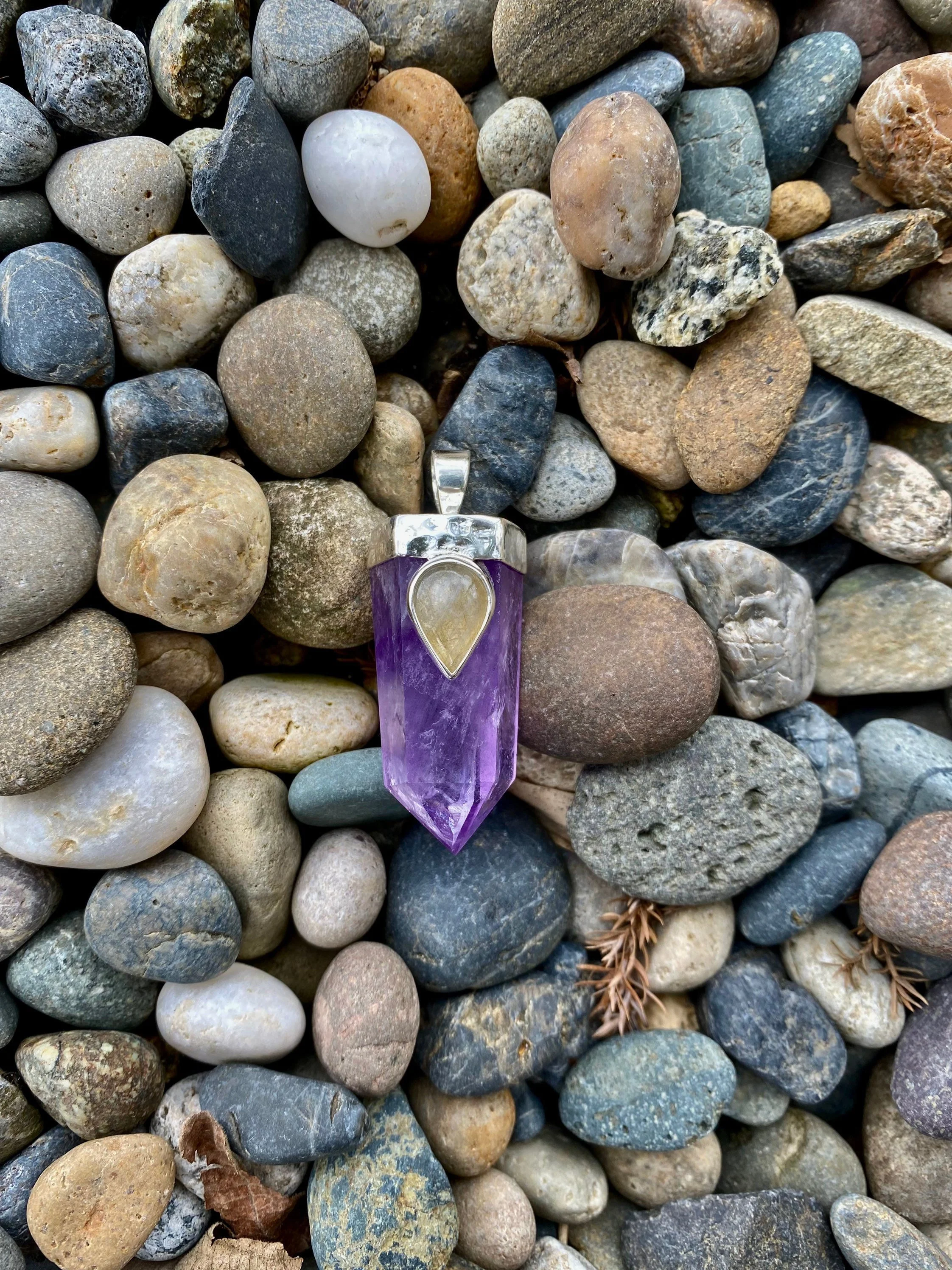 https://i.etsystatic.com/14256978/r/il/7710dc/3848354284/il_fullxfull.3848354284_einv.jpg