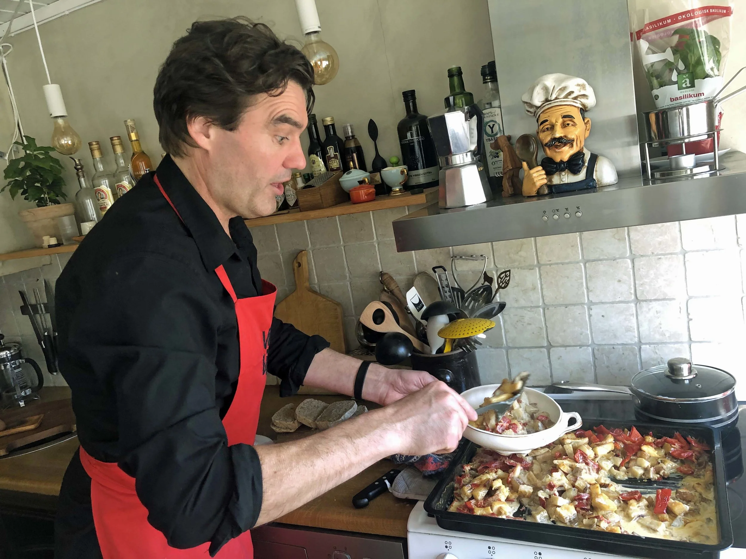 Hvit bacalao står på menyen – med både klippfisk og kokk fra det trønderske øyriket.