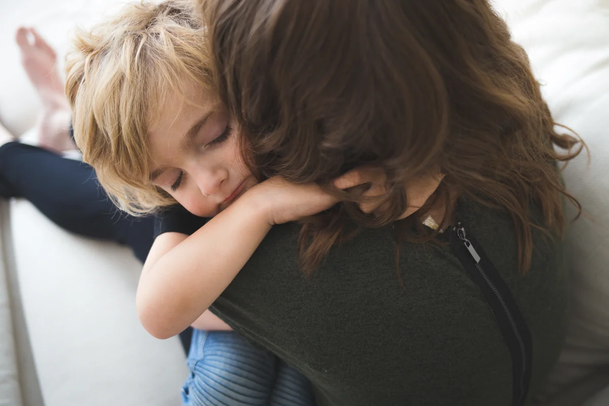 In-home family photography {Utah County lifestyle photographer}