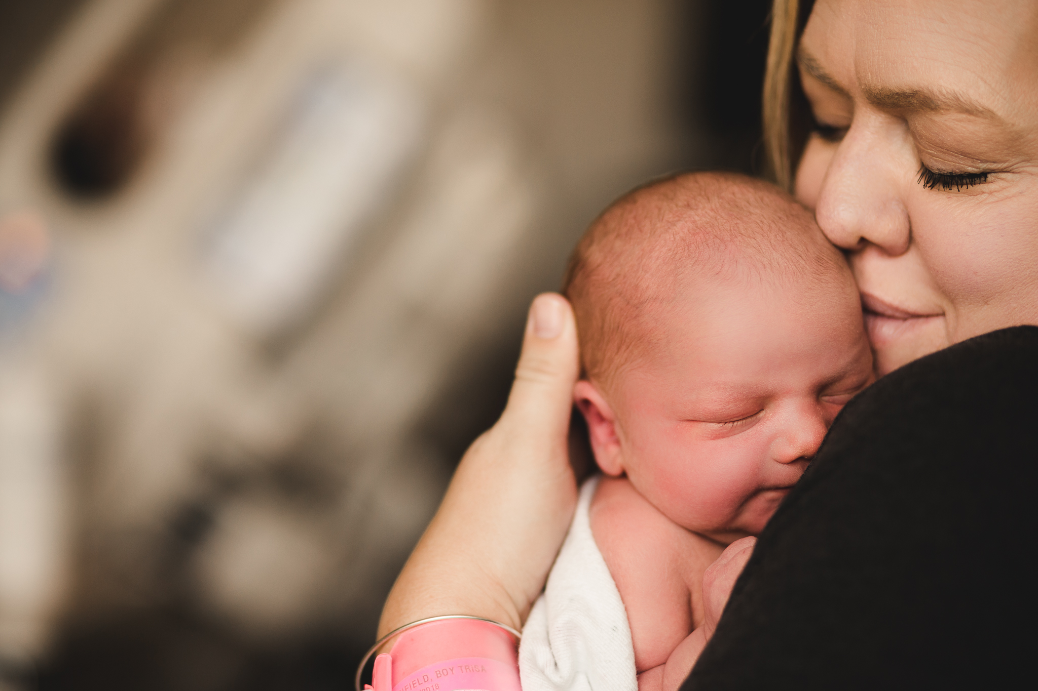 Fresh 48 Session | Riverton Newborn {Utah infant lifestyle photographer}