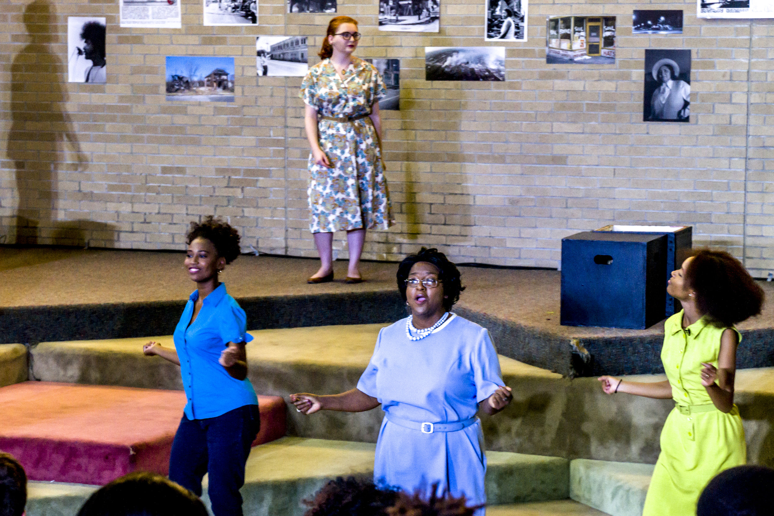 Coda, Deborah and Shavon singing Dancing in the Street