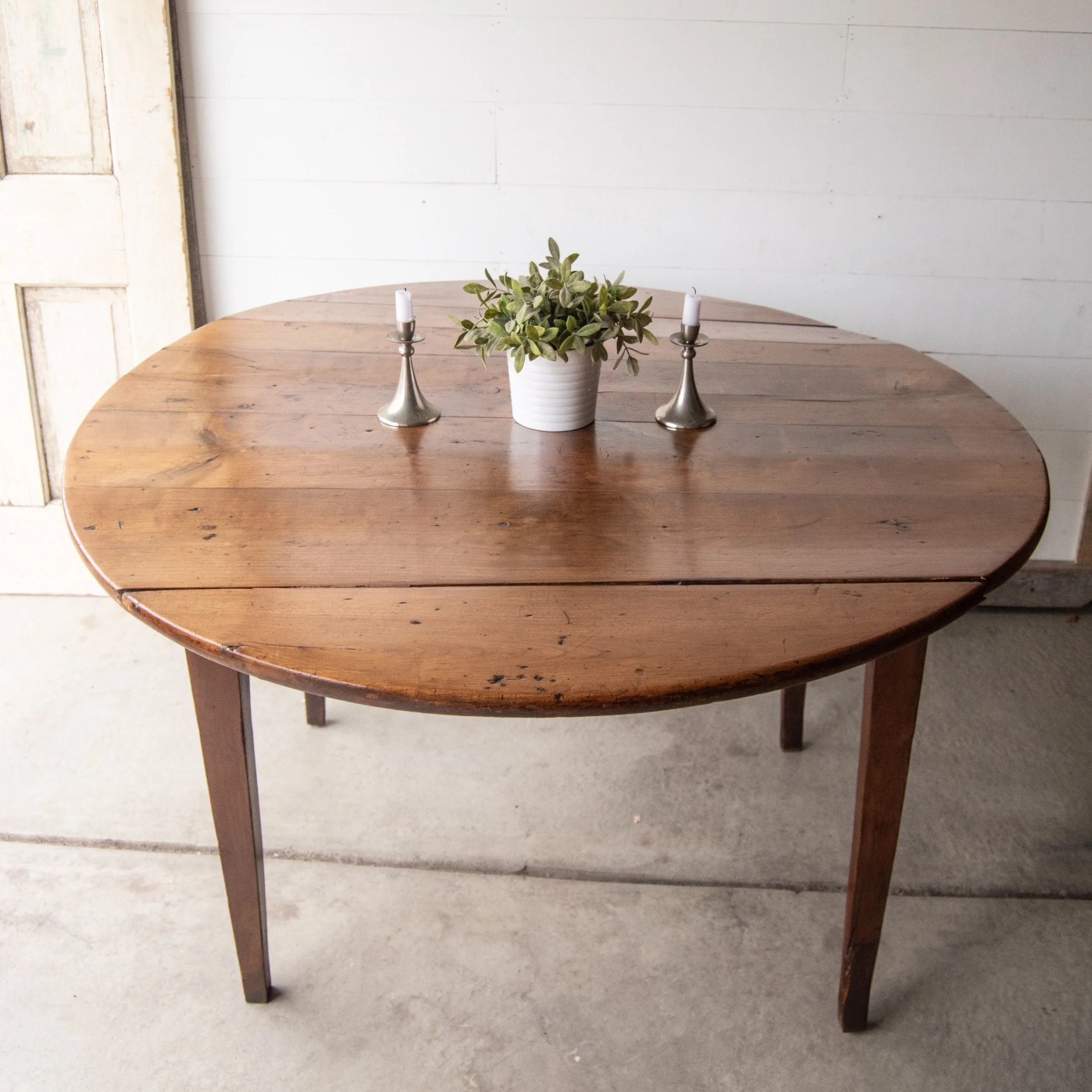 Antique FHDL Table-1 insta.jpg