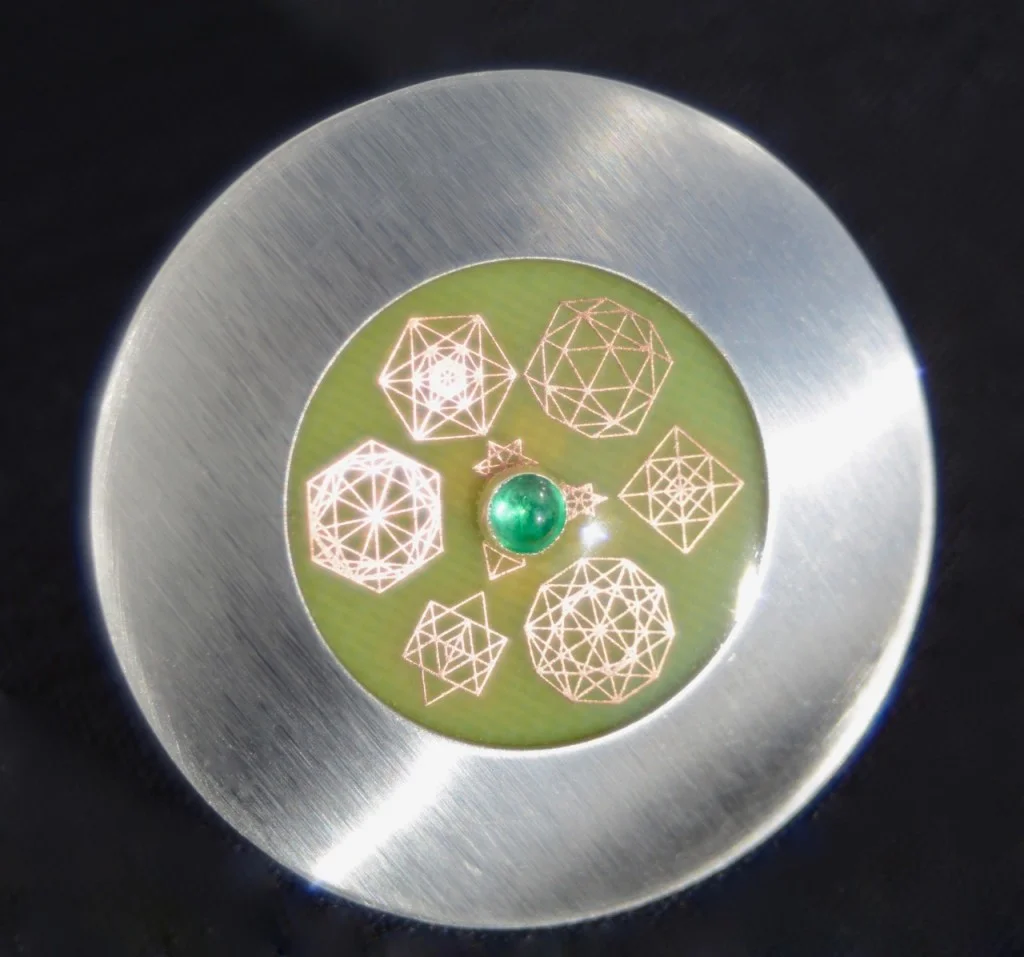 Advanced IConnect with Emerald Cabochon Gem