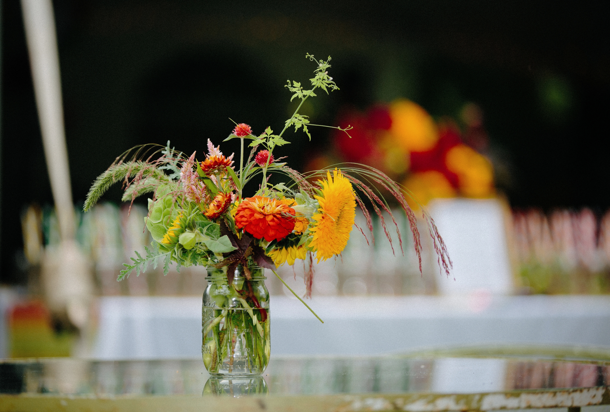 seasonal wedding arrangements