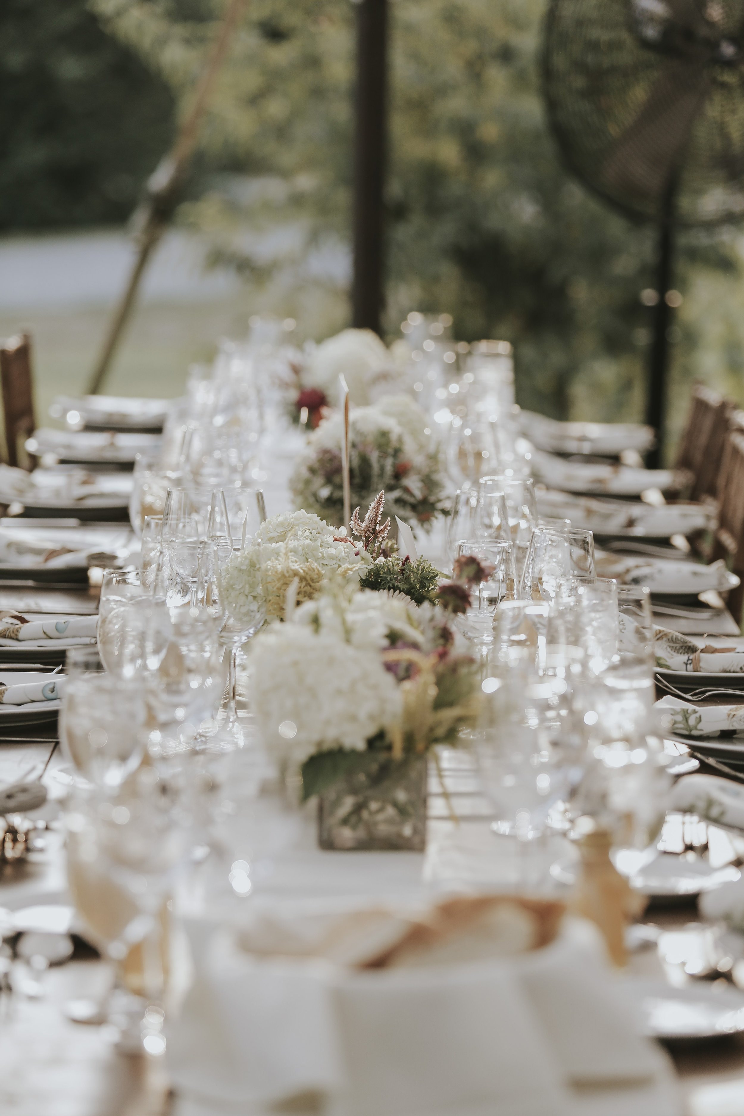 hydrangea DIY tablescape
