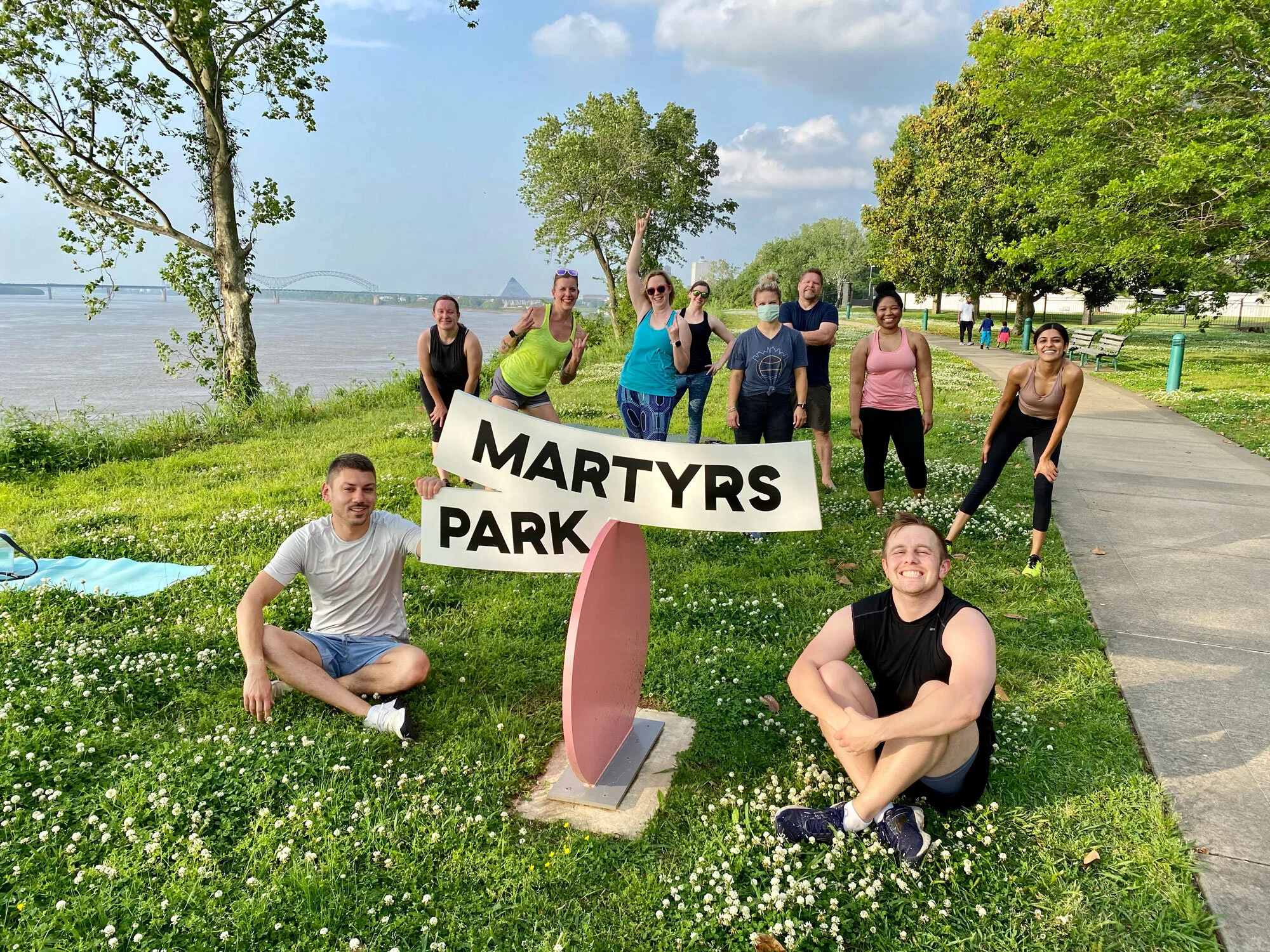 OUTDOOR HIIT Pilates