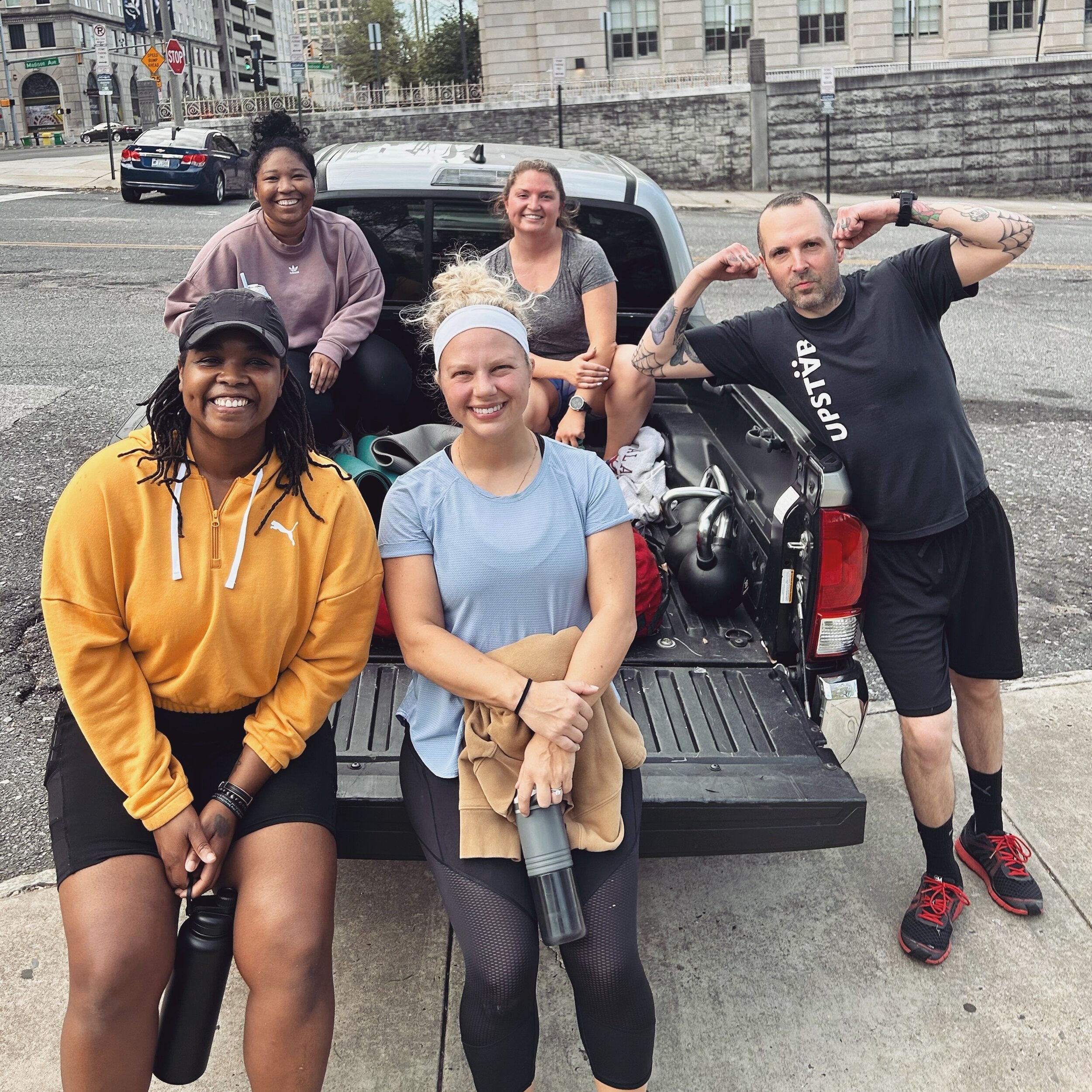 Amazing weather, sunshine and people! 

Join us Saturday morning for Envision&rsquo;s Get Pumped, an all levels, full body workout to jumpstart your weekend with movement and positive vibes!

#envisionmemphis #envisionfit #downtownmemphis #dnamemphis