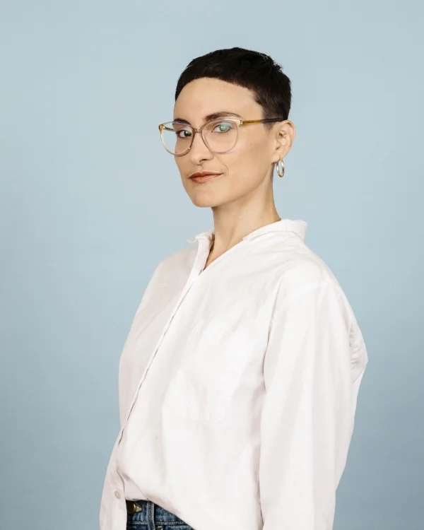 Kelli (María) Korducki has published essays and journalism about culture, ideas, and communities in NPR, Canadian Art, Broadly, Real Life, Good, The Rumpus, The Fader, The Outline, Hazlitt, The Walrus, The New Inquiry, The Globe and Mail, the National Post, Rookie, and others. She was nominated for a 2015 National Magazine Award (Canada) for "Tiny Triumphs," a 30-page essay about hot dogs (and class and nostalgia, but mainly hot dogs) published by Little Brother Magazine . Her debut nonfiction book HARD TO DO: THE SURPRISING, FEMINIST HISTORY OF BREAKING UP is forthcoming in May 2018 through Coach House Books . More on that here . Kelli lives in Brooklyn, where she alternately does and doesn't use her middle name. (Her mother would appreciate it, however, if you did.) Photograph by Laurel Golio