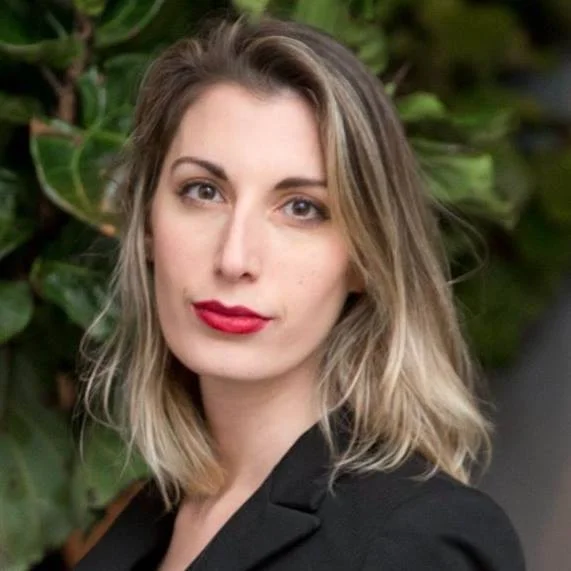 Daisy Alioto has written for New York Magazine, GQ, The Paris Review, Longreads, Los Angeles Review of Books and more. She splits her time between Brooklyn and the Hudson Valley.