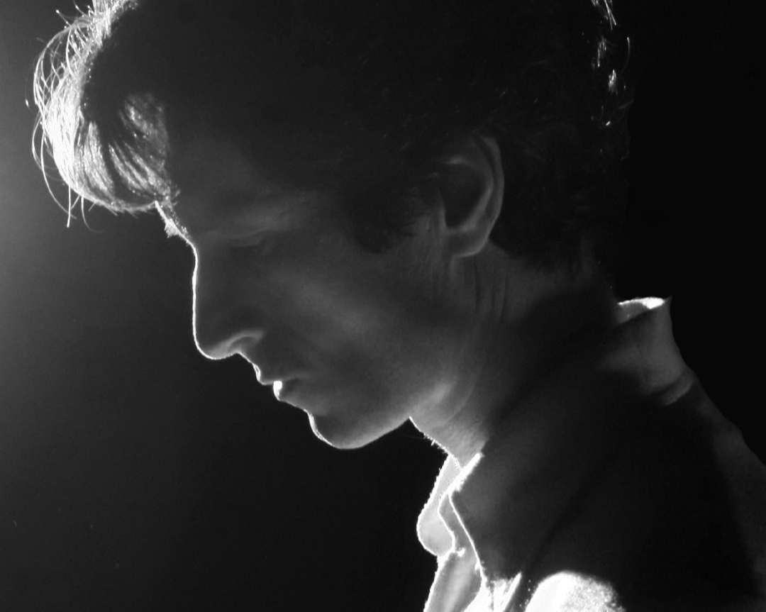 Julian Never - Go Go Magic Radio Show