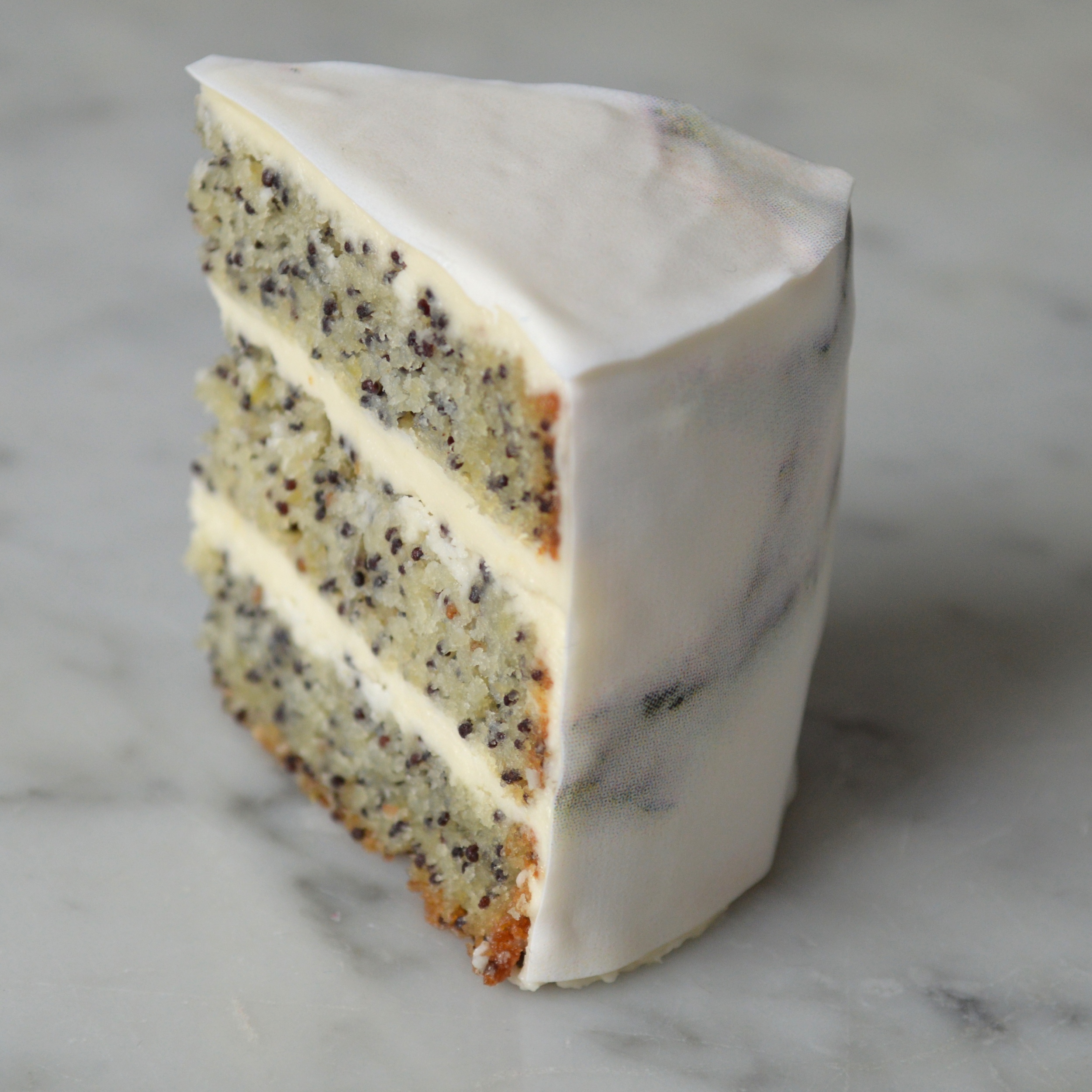 Lemony Poppyseed Cake with  Carrara Chefanie Sheets