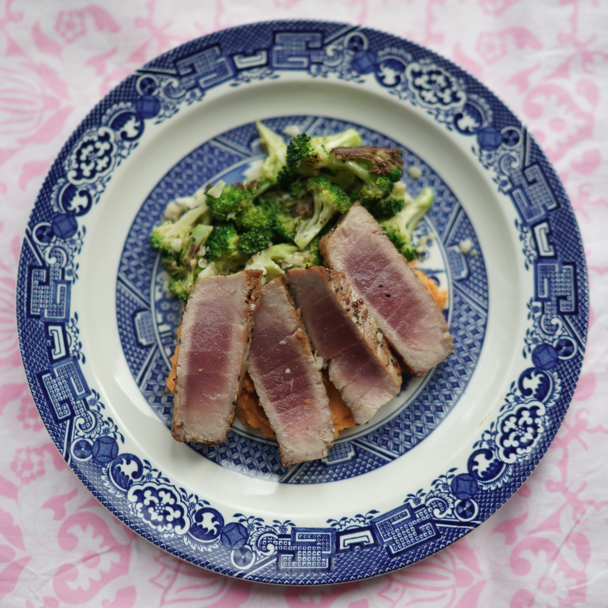 Grilled Tuna  over Chefanie  Pink &amp; White Tablecloth