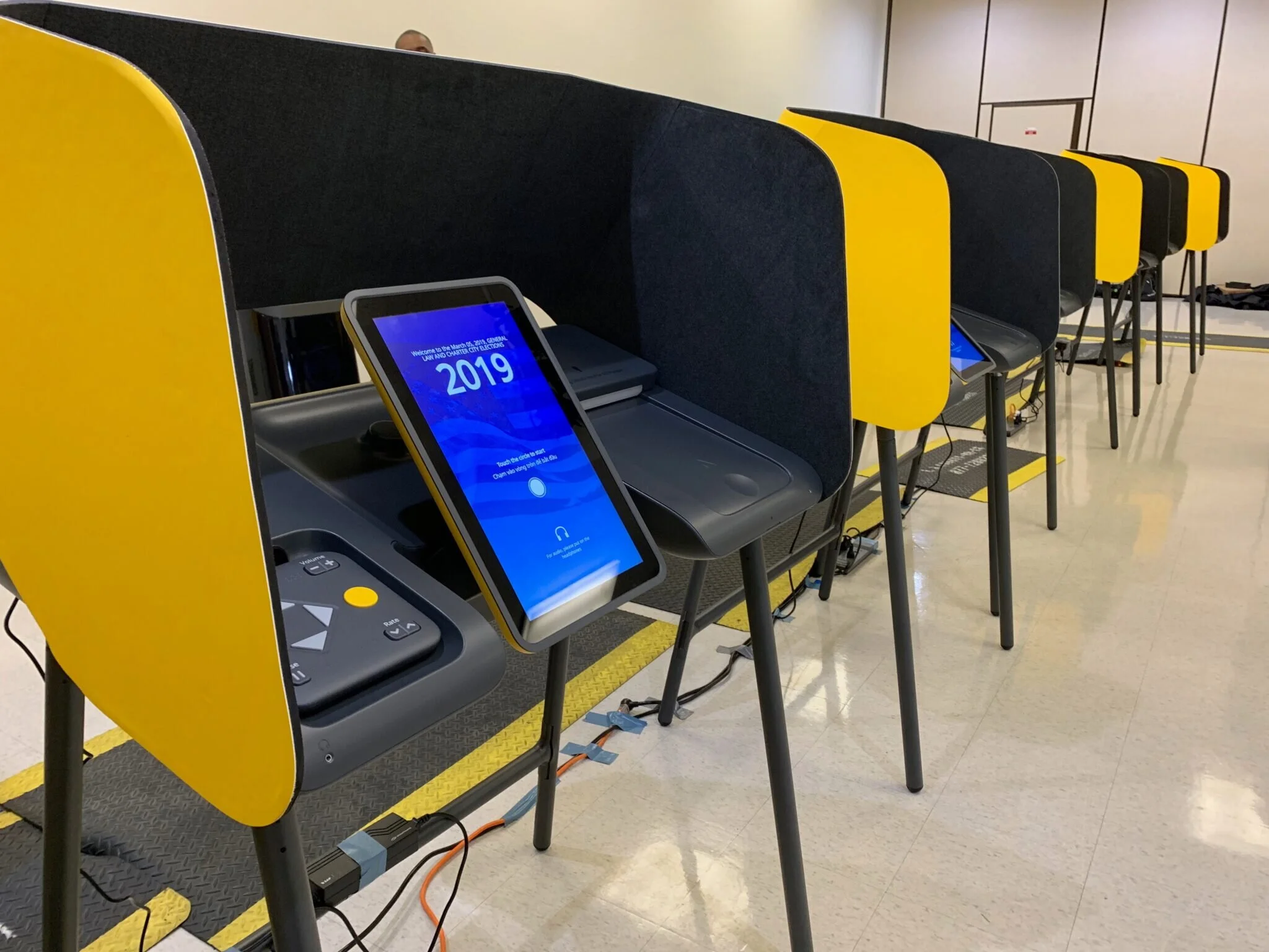 Machines in the first vote centers