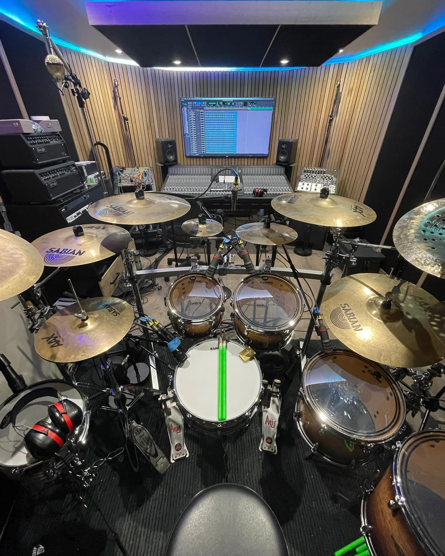 Underland is now setup and ready to go for your next drum recording! The final stage of the build is complete in this one room recording space. The room captures a tight and balanced sound suitable for a range of heavier musical styles with a control